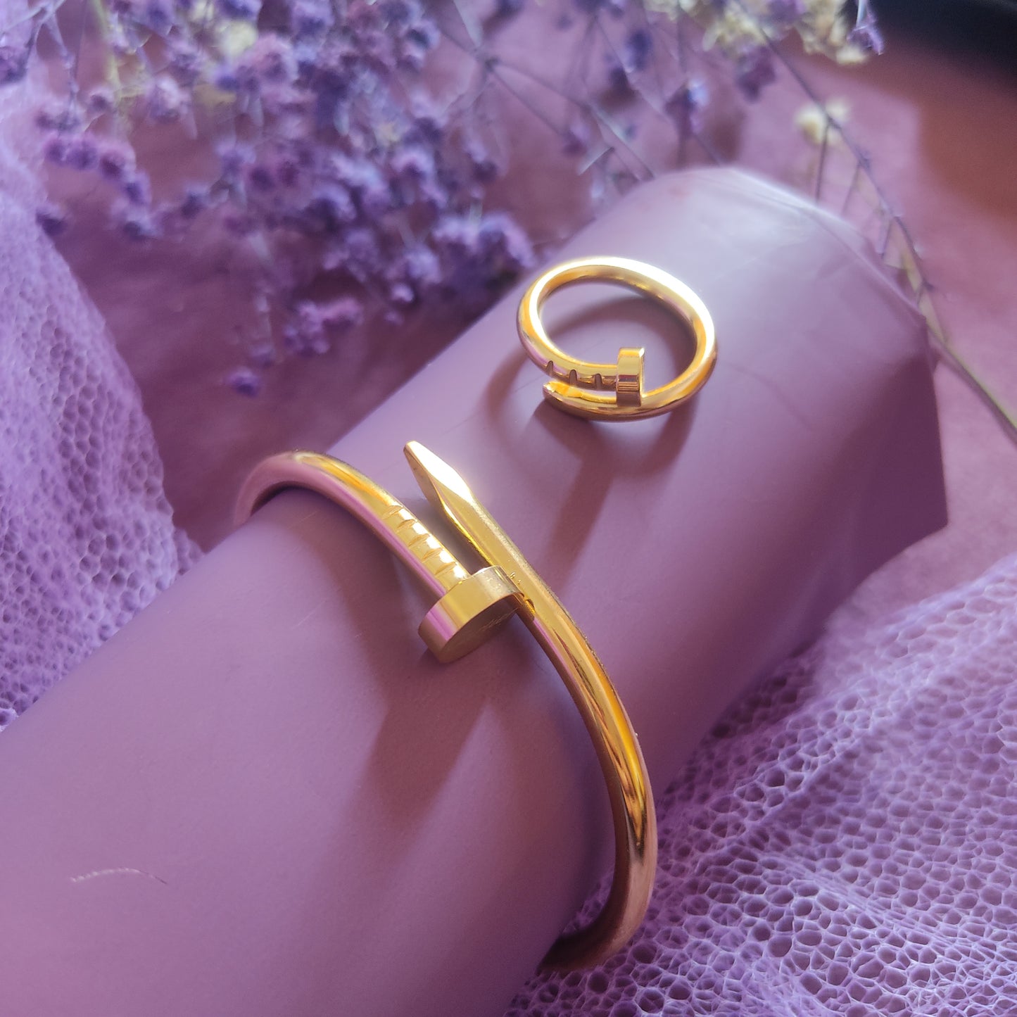 Nail Bangle with Ring