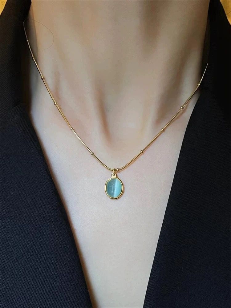 Stone Pendant