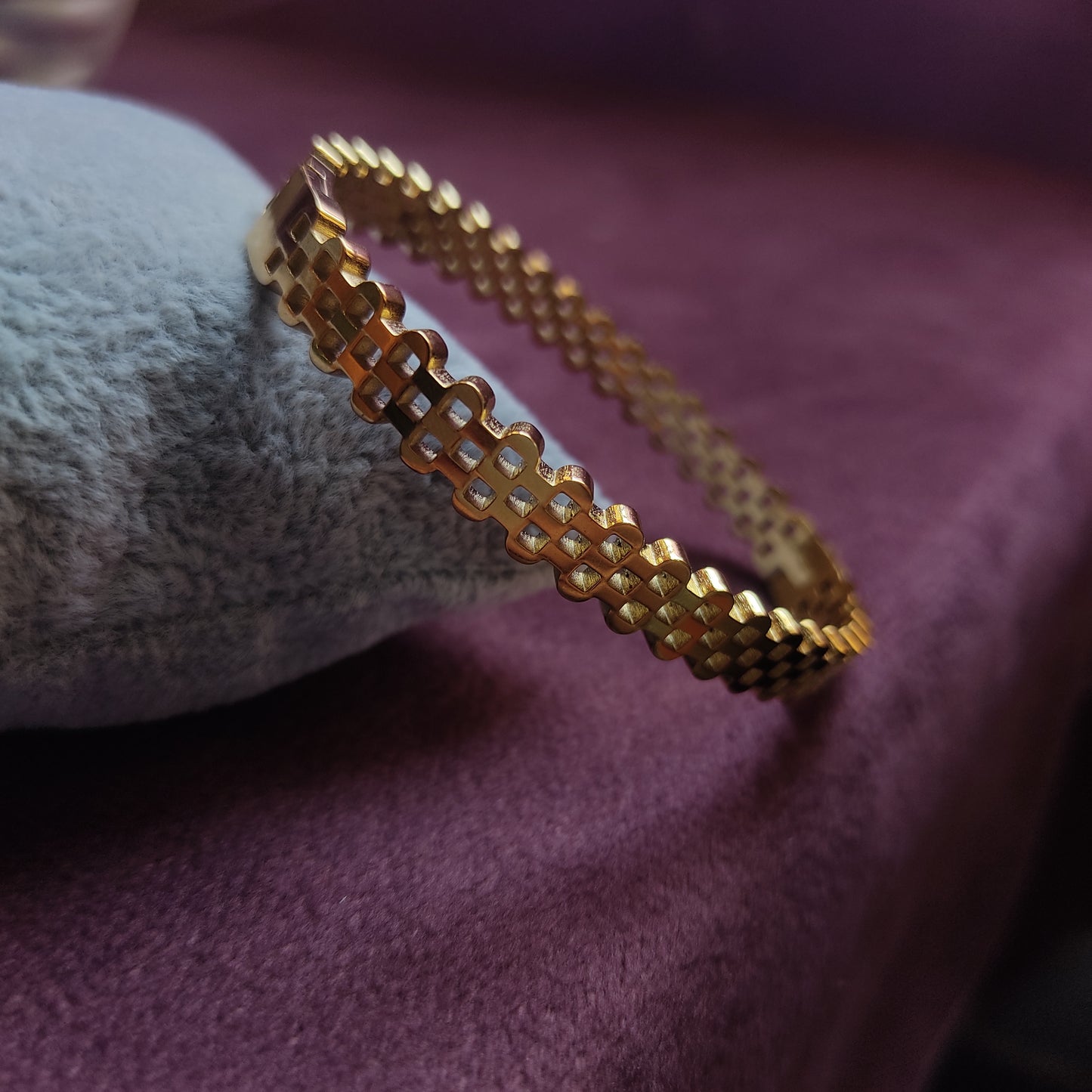 Luxury Grid Bracelet