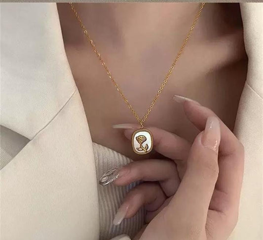Rose Necklace