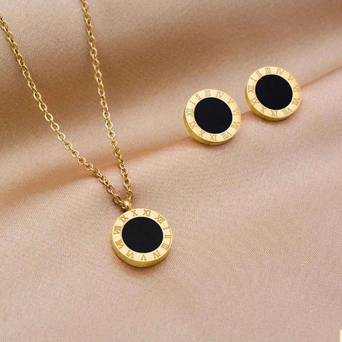 Roman Necklace with Tops