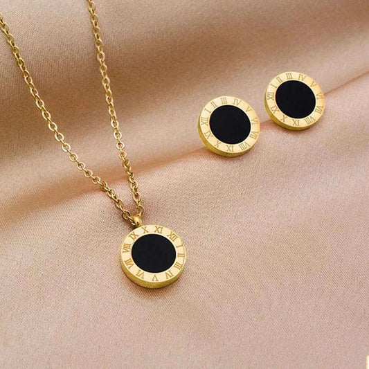 Roman Necklace with Tops